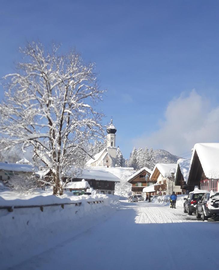 Landhotel Zum Staffelwirt ヤヘナウ エクステリア 写真